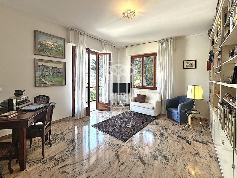 Apartamento em Rapallo