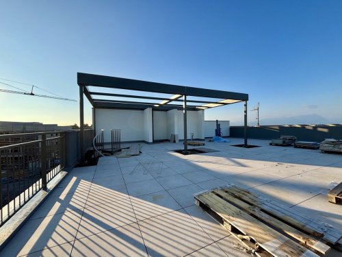 Takvåning i Desenzano del Garda