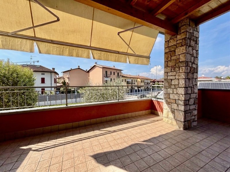 Lägenhet i Desenzano del Garda