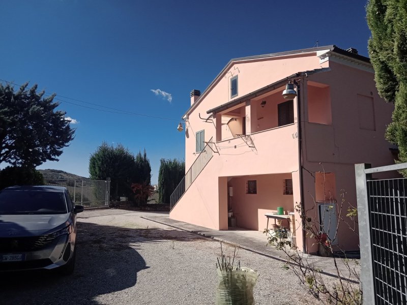 Maison de campagne à Polverigi