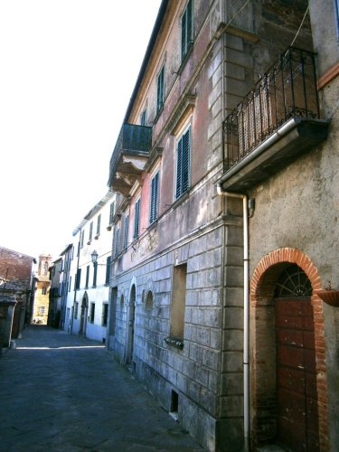 Edificio en Sinalunga