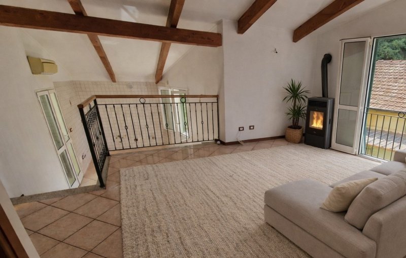 Casa indipendente a Diano San Pietro