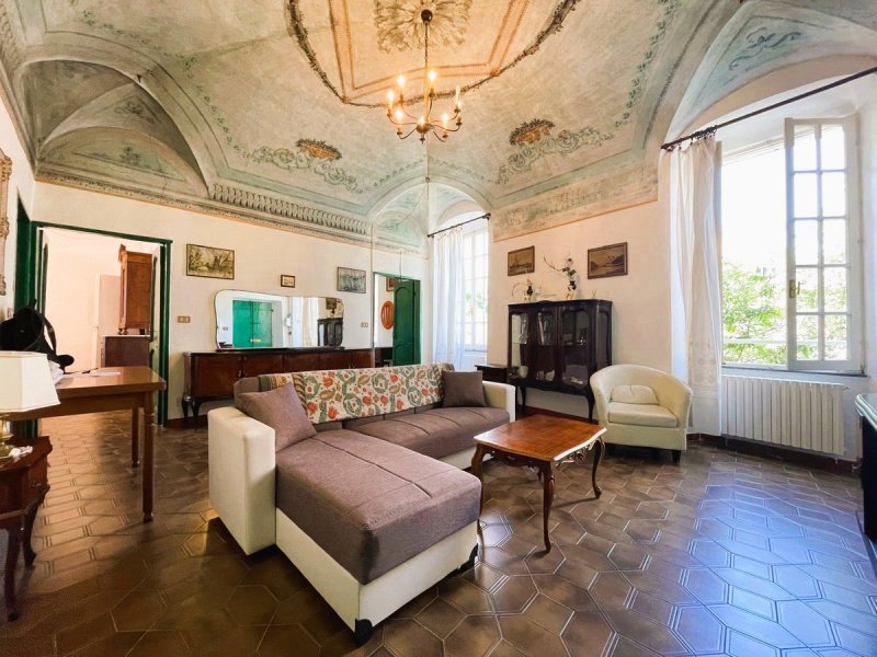 2 Bedrooms Historic apartment for sale in Andora [812146] | Gate-away®