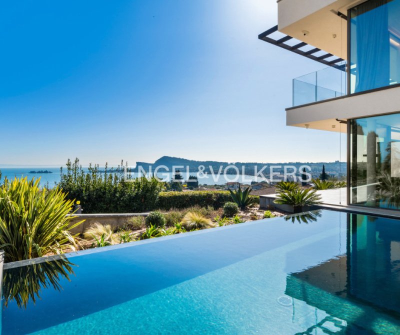 Parhus i San Felice del Benaco