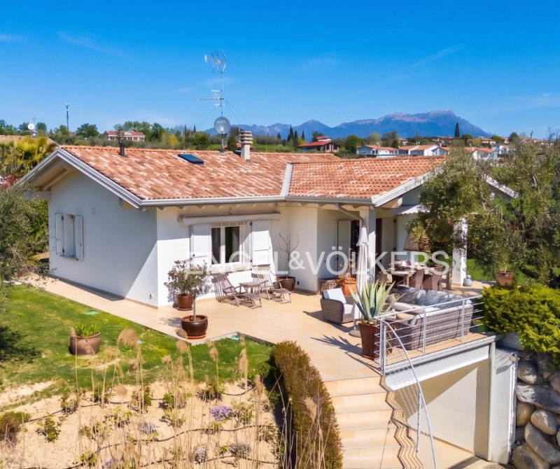 Особняк в Манерба-дель-Гарда