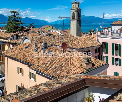 Loft/Takvåning i Desenzano del Garda