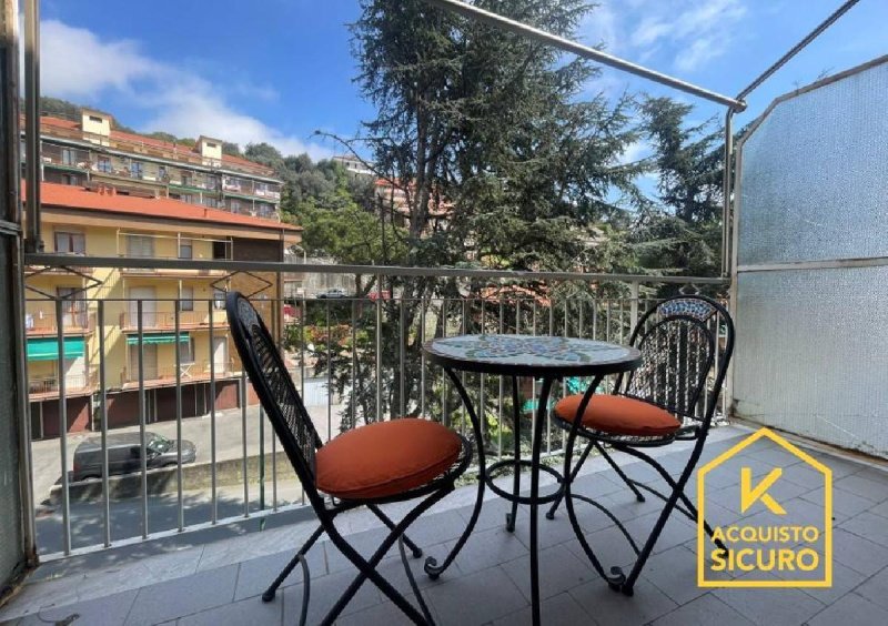 Apartamento en Varazze