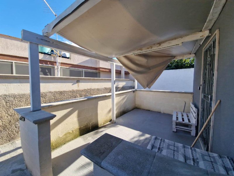 Apartamento independente em Torricella