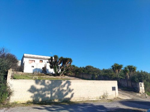 Villa à Maruggio