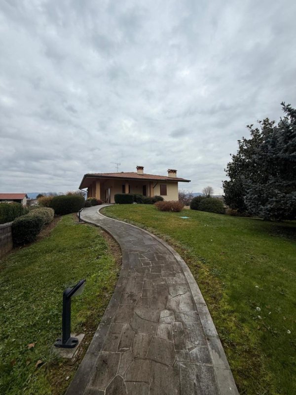 Detached house in Moimacco