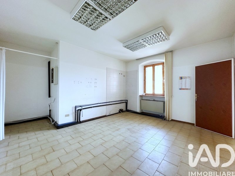 Apartamento em Avio