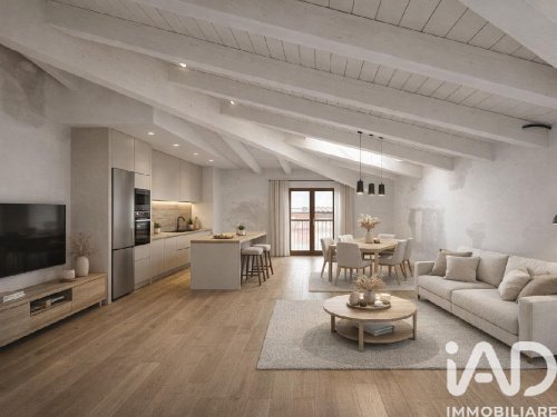 Loft/Sotão em Nomi