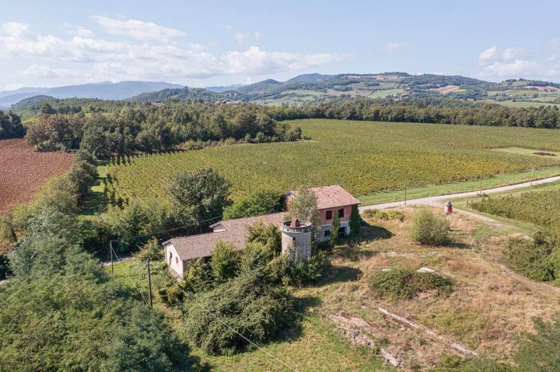 Farmhouse in Vigolzone
