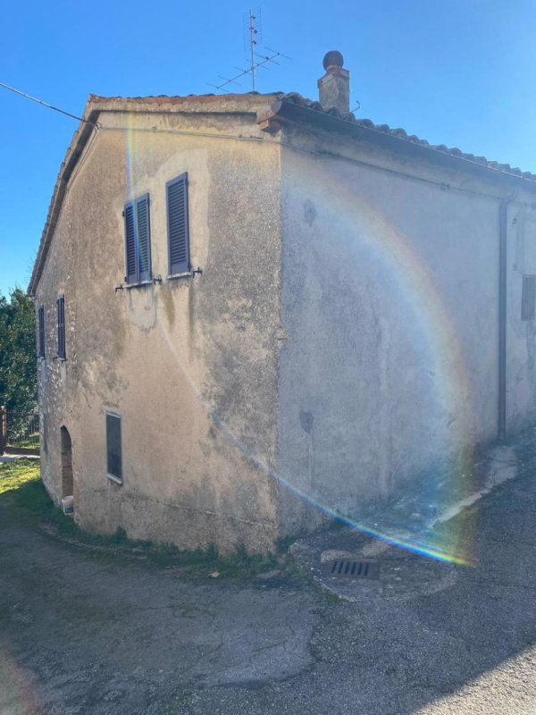 Maison de campagne à Genga