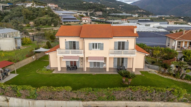 Villa à Taggia