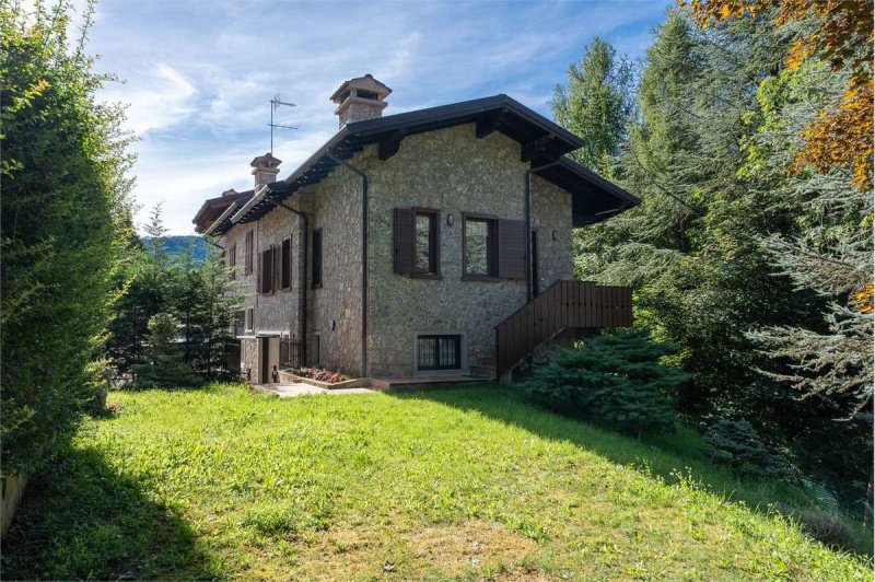 Вилла в Кастьоне-делла-Презолана