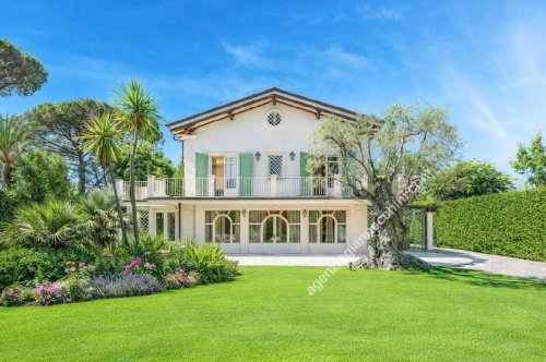 Villa en Forte dei Marmi
