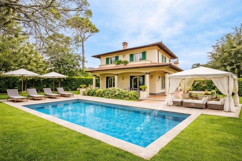 Villa i Forte dei Marmi
