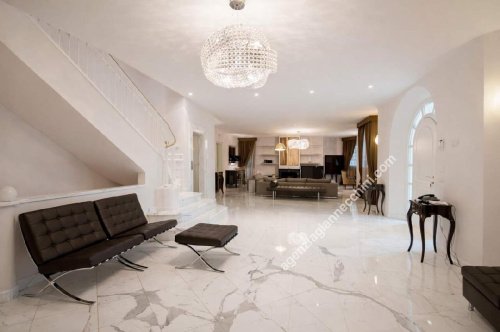 Вилла в Форте-дей-Марми