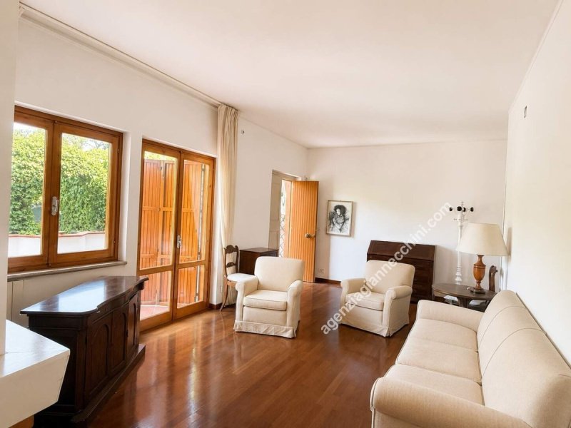 Casa geminada em Forte dei Marmi