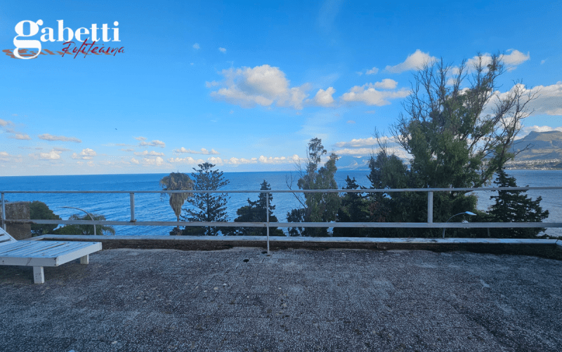 Apartment in Santa Flavia