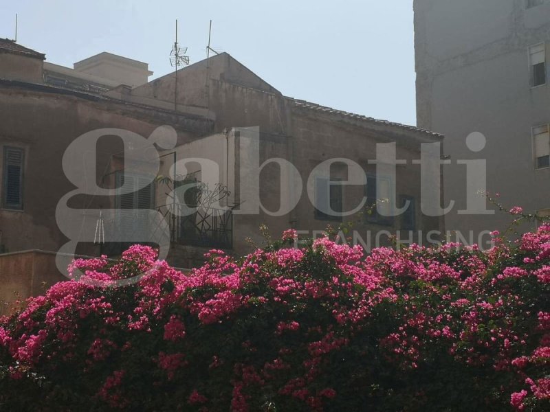 巴勒莫独立公寓