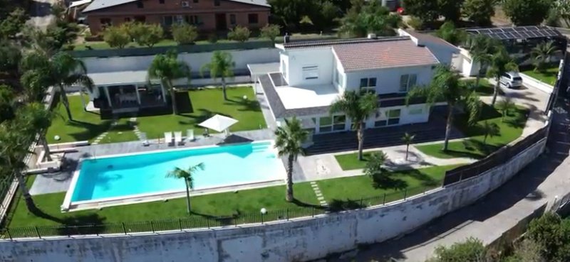 Villa in Palermo