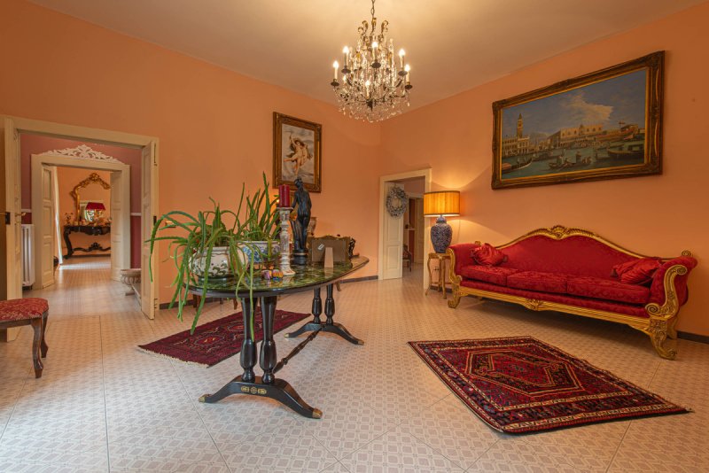 奥斯佩达莱托-达尔皮诺洛独栋房屋