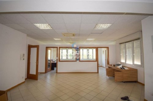 Commercial property in Manerba del Garda