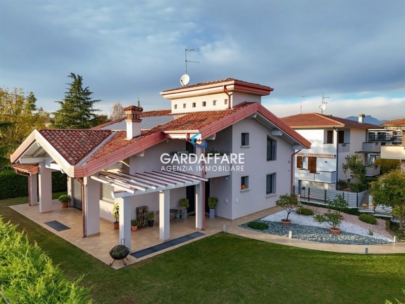 Villa à Desenzano del Garda