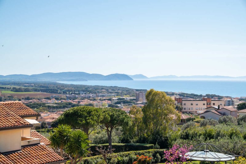 Villa in San Vincenzo