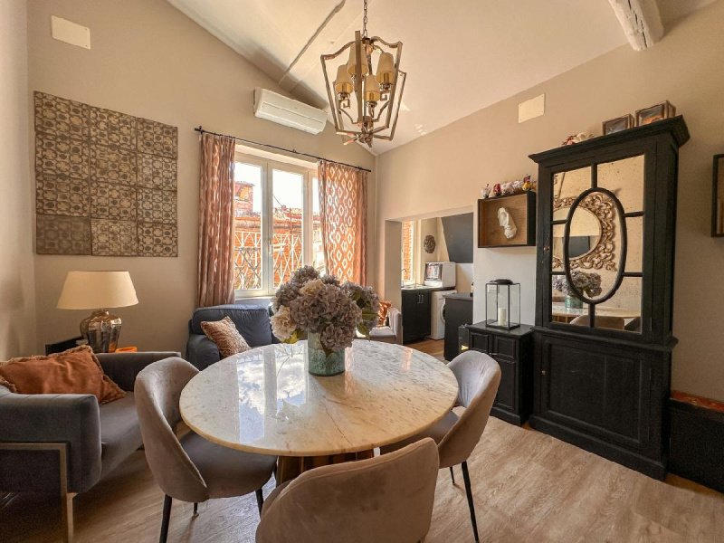 Apartment in Lucca
