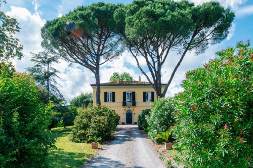 Villa in Lucca