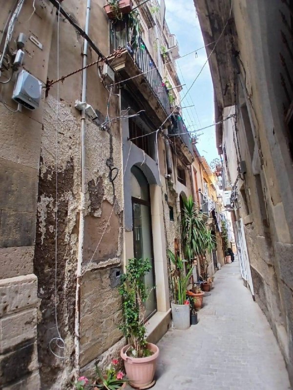 Zakelijk onroerend goed in Syracuse