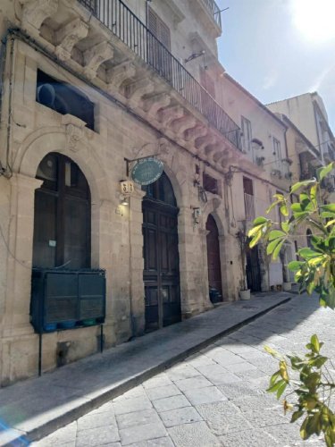 Zakelijk onroerend goed in Syracuse