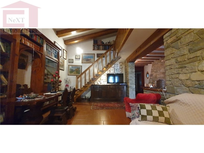 Villa a Rignano sull'Arno