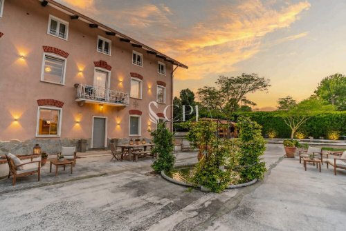 Villa in Poirino