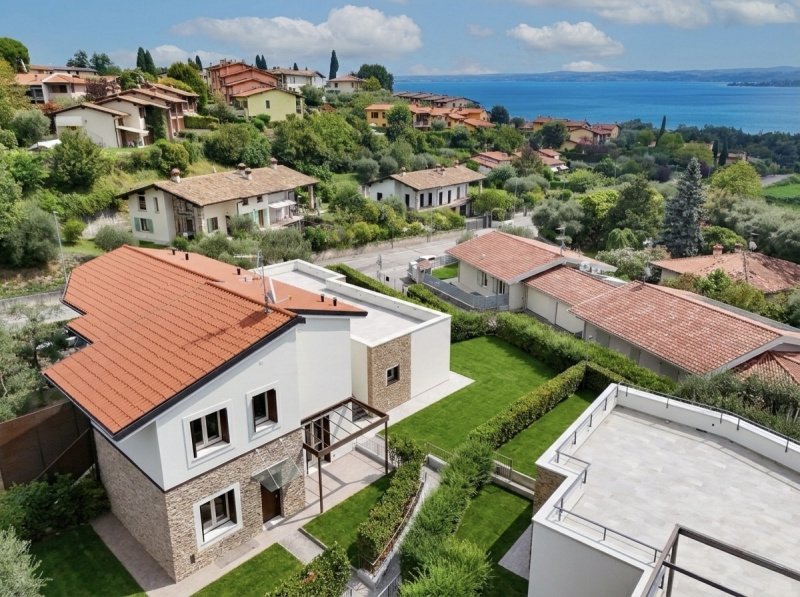 2 Bedrooms Semi-detached house for sale in Soiano Del Lago [809543] | Gate-away®