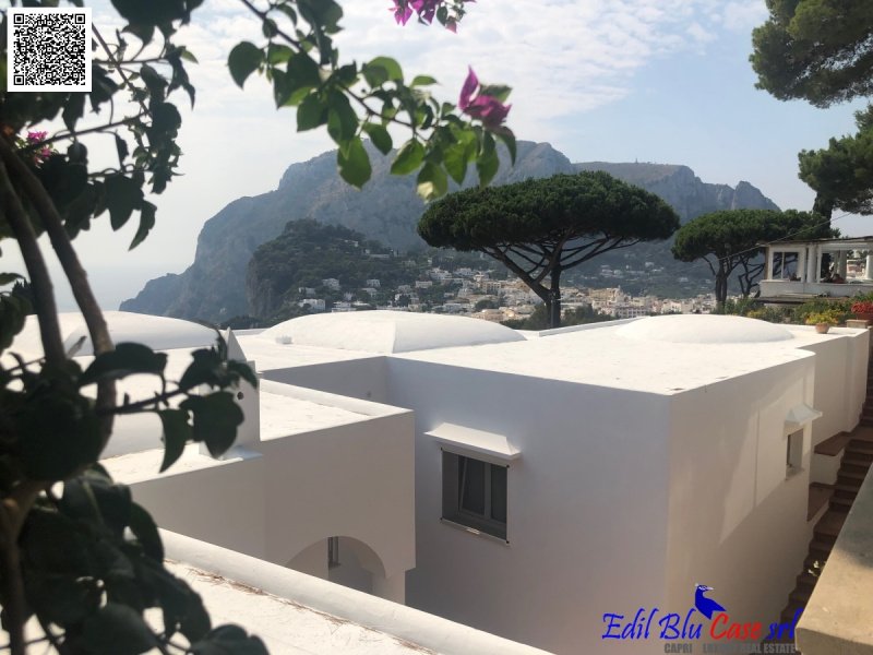 3 Bedrooms Detached house for sale in Capri [811808] | Gate-away®