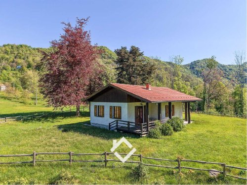 Villa i Laveno-Mombello