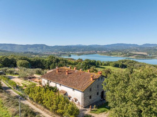 Einfamilienhaus in Scarperia e San Piero