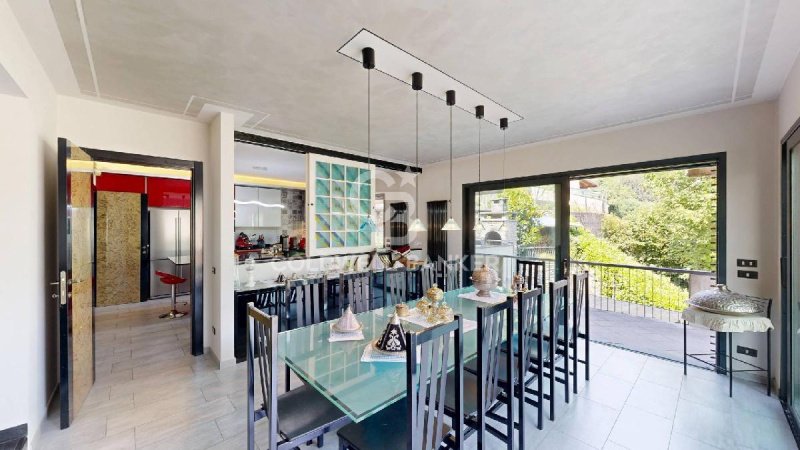 Villa i Ubiale Clanezzo