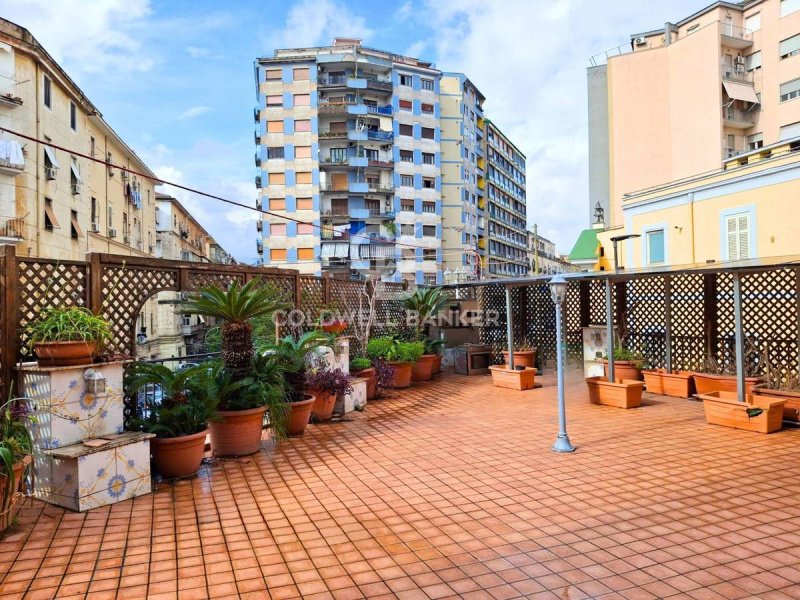 Apartamento en Nápoles