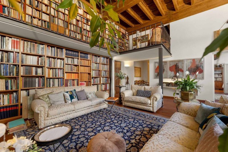 Apartment in Florence