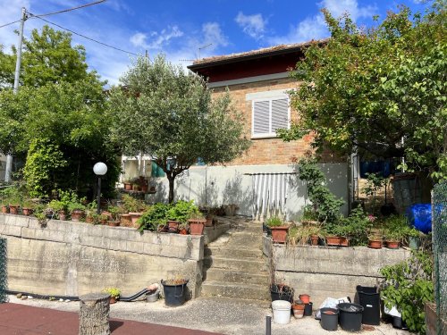 Casa independente em Urbino