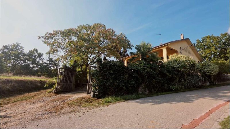 Villa i Asti