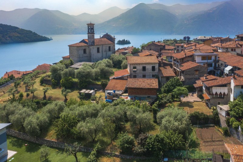 Vrijstaande woning in Marone