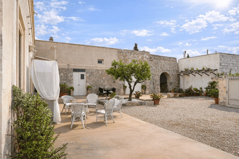 Masseria in Carpignano Salentino