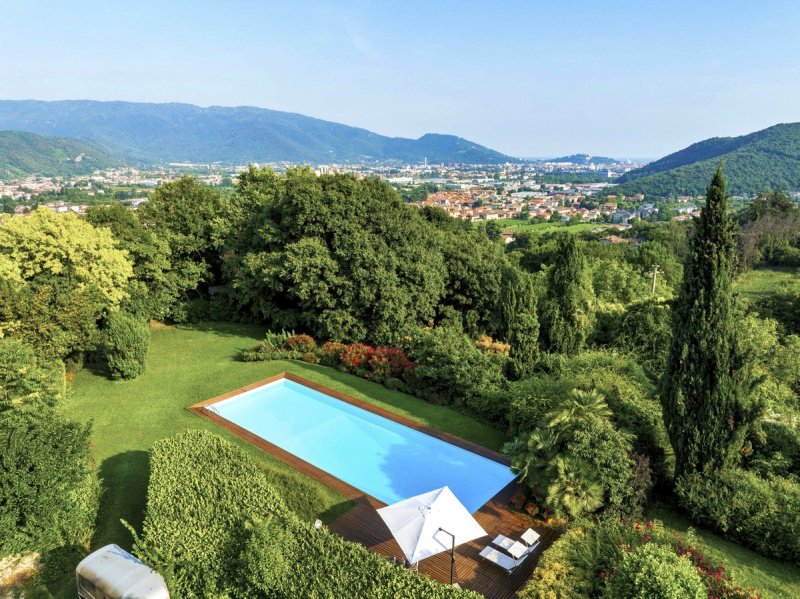 Villa in Collebeato