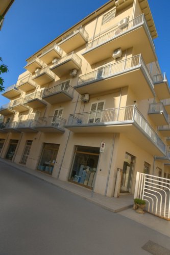 卡波多尔兰多公寓